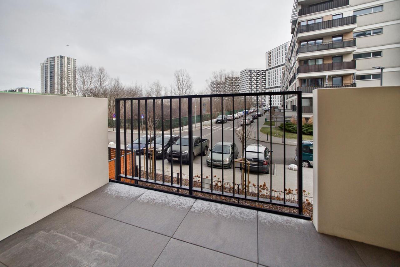 Goclaw P&O Serviced Apartments Varsóvia Exterior foto